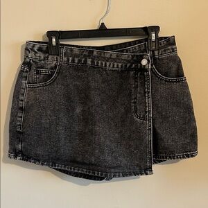 Black Denim Mini Skort - 32 / L